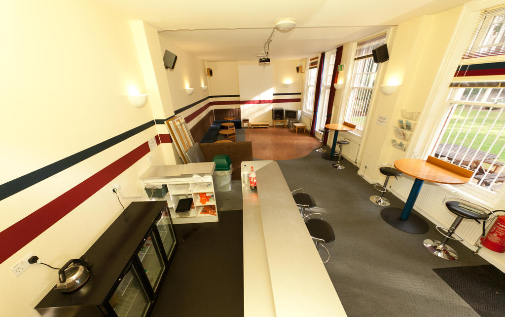 Evelyn Gardens Hostel Londyn Zewnętrze zdjęcie