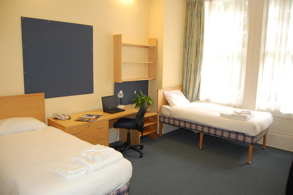 Evelyn Gardens Hostel Londyn Pokój zdjęcie