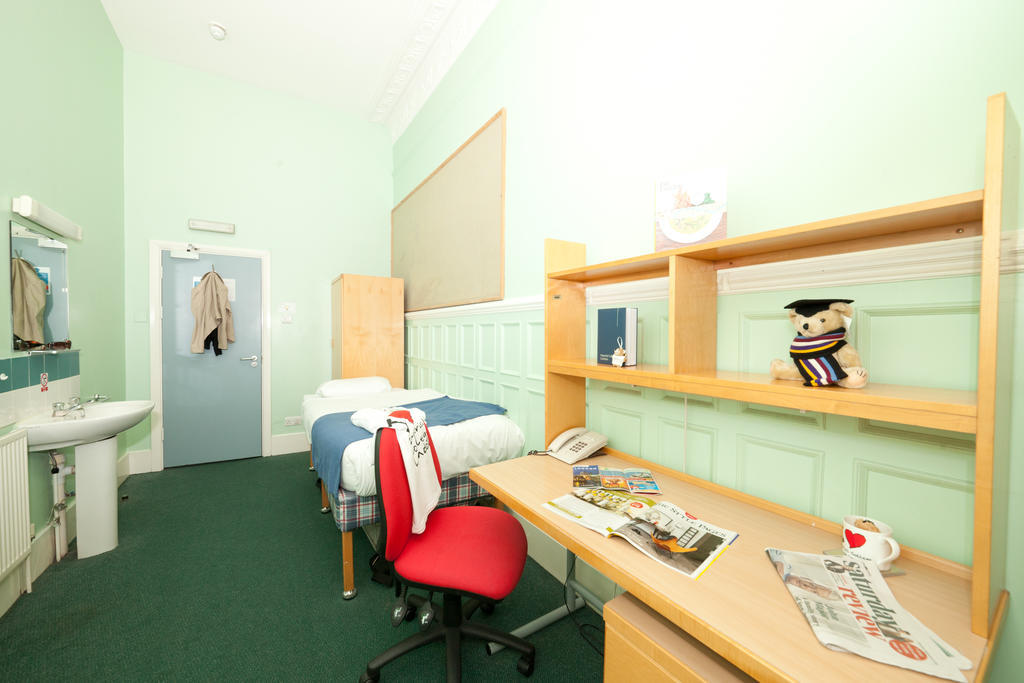 Evelyn Gardens Hostel Londyn Pokój zdjęcie